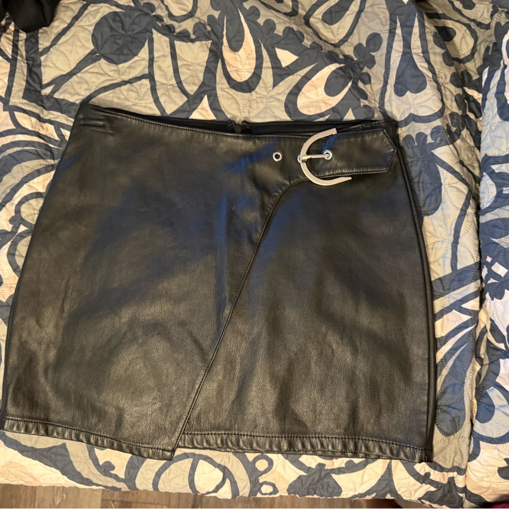Express Black Skirt